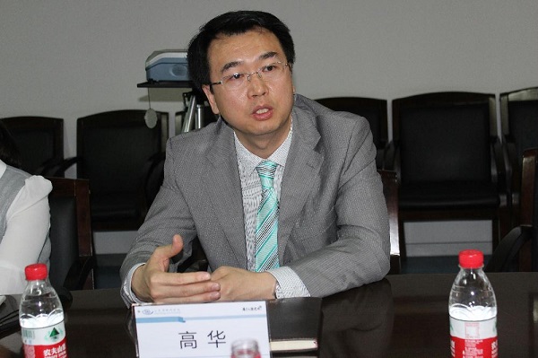 高華副院長介紹醫院發展、診療、科研情況